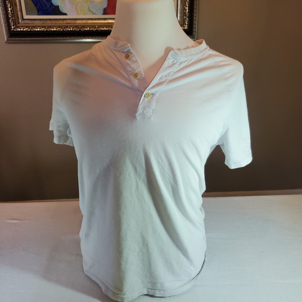 Goodfellow & Co Men's Shirt | Crew M White 3-Buttons